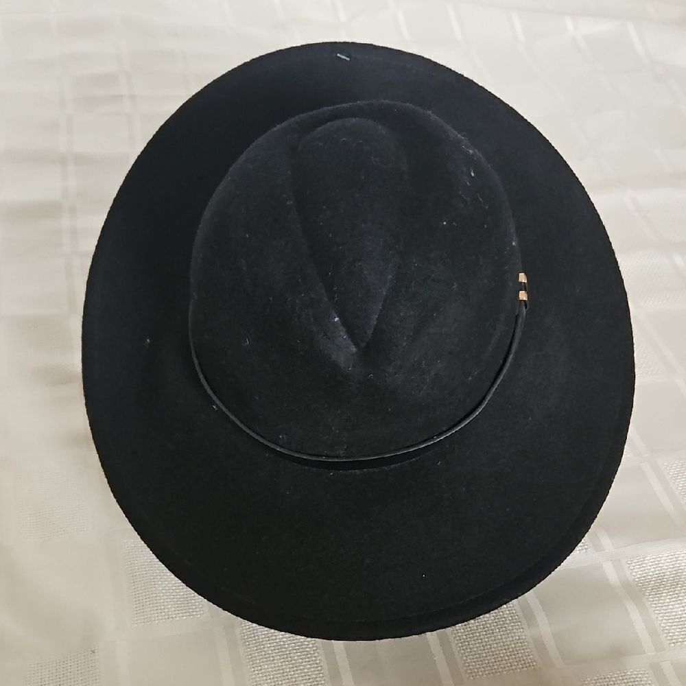 HOST PICK 🥳🥳 House of Harlow 1960 Black Wool Hat - Picture 10 of 16